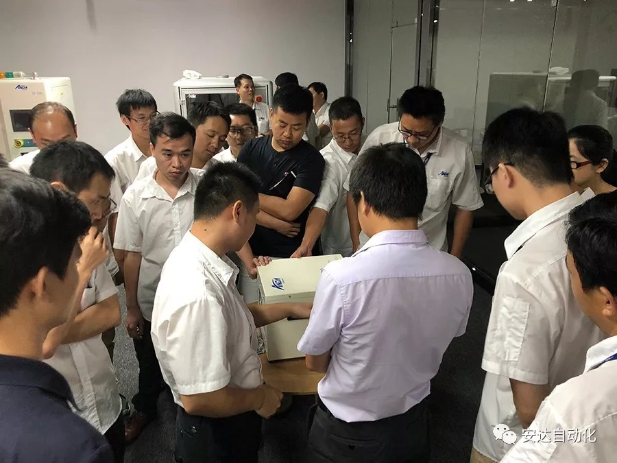 新品發(fā)布會 | 安達發(fā)布多款機械手，聚焦智能制造產(chǎn)業(yè)